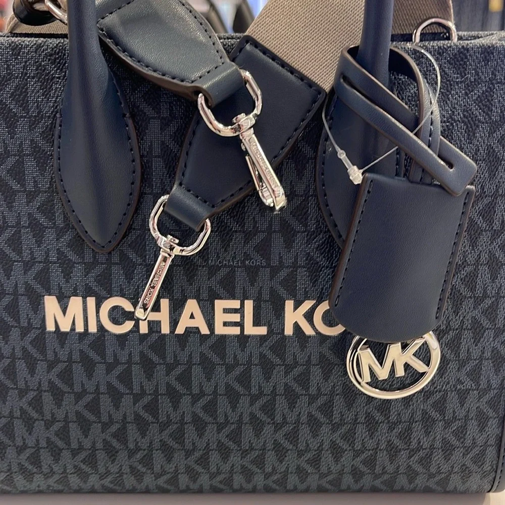 Michael Kors Mirella Small Signature Logo Crossbody Bag
Admiral 
NWT - Picture 15 of 16